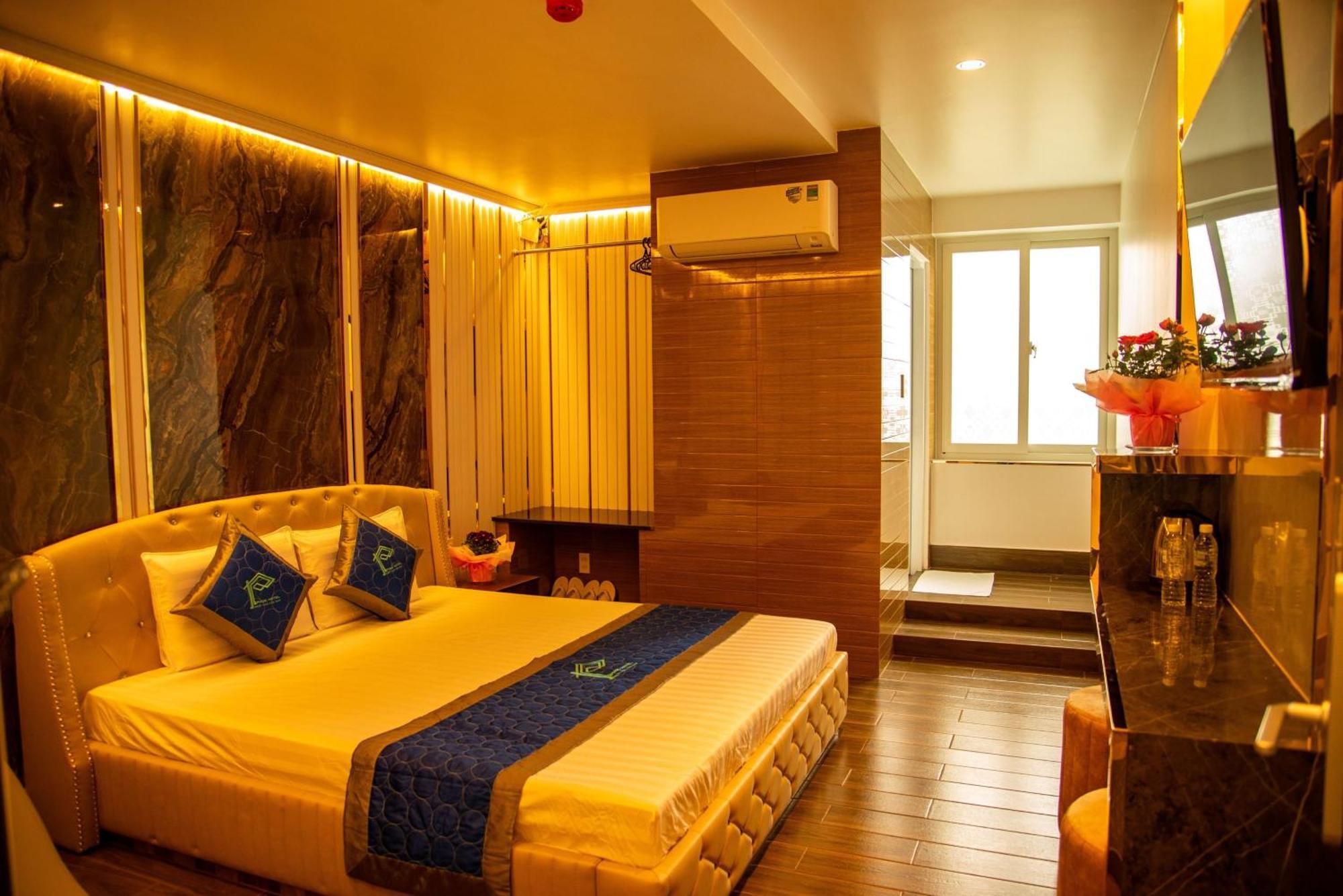 Cao Lãnh Phuc Hotel מראה חיצוני תמונה