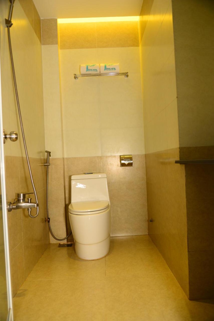 Cao Lãnh Phuc Hotel מראה חיצוני תמונה